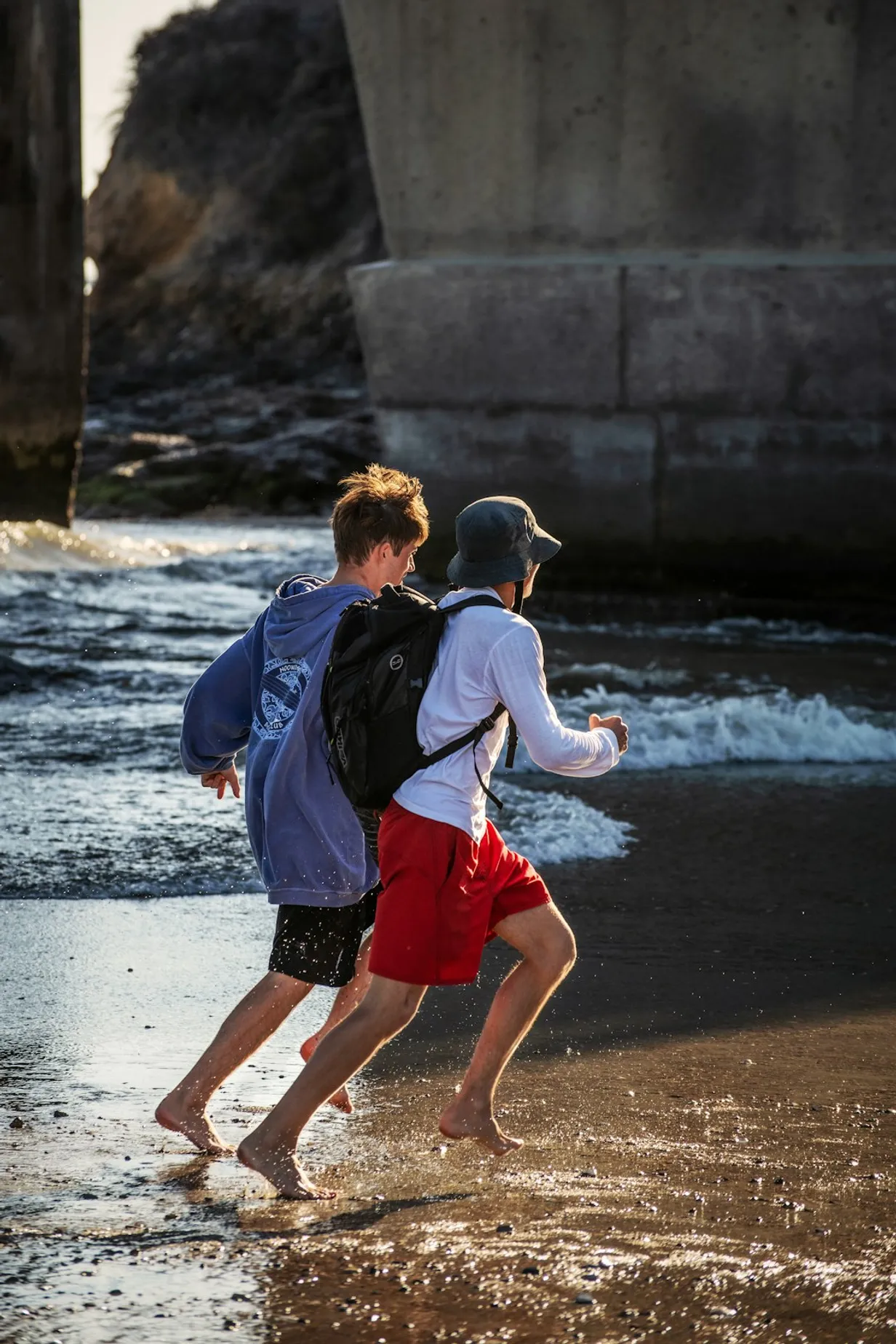 Spectacular Coastal Running Routes in Western AustraliaIllustration